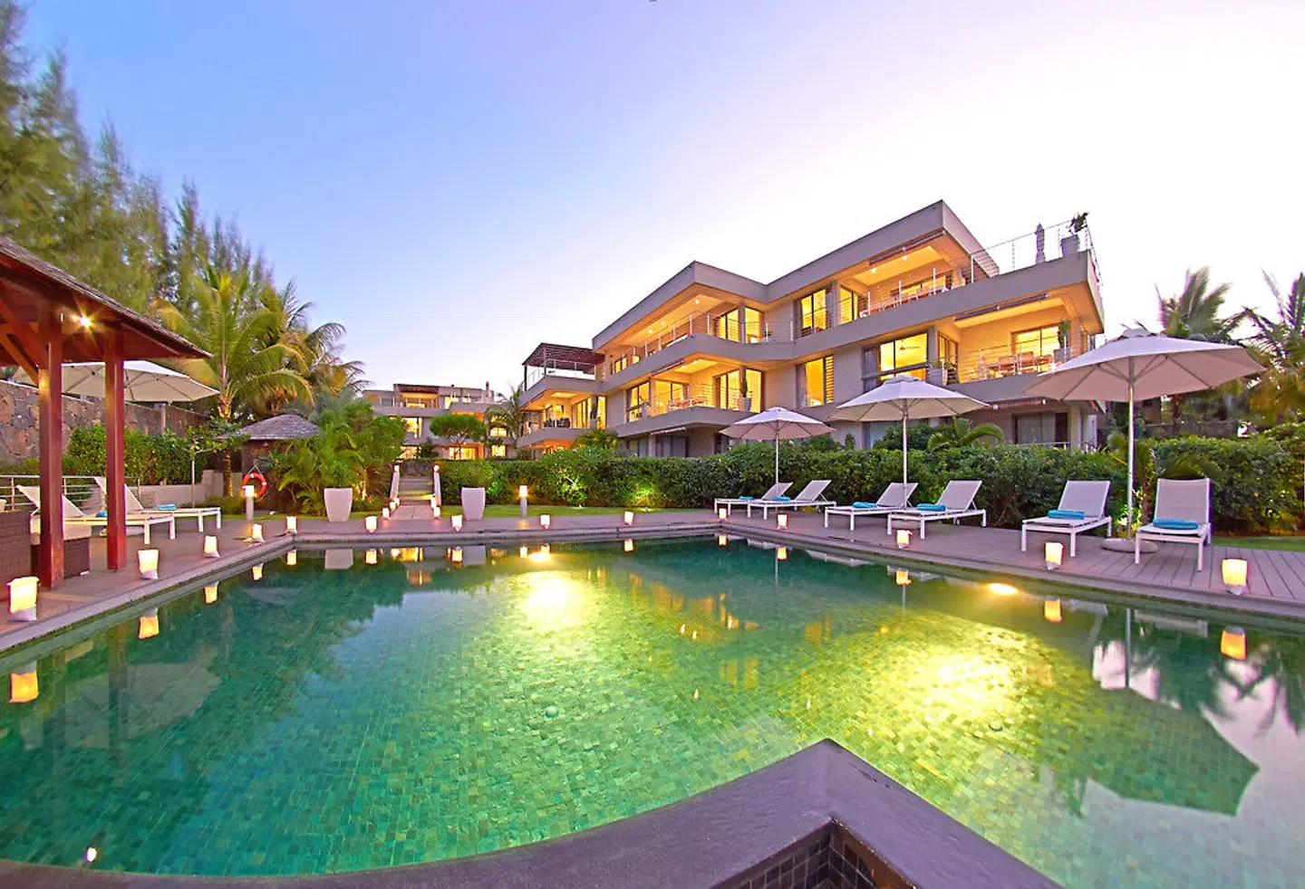 Bon Azur Beachfront Suites & Penthouses by LOV OUTDOOR_POOL