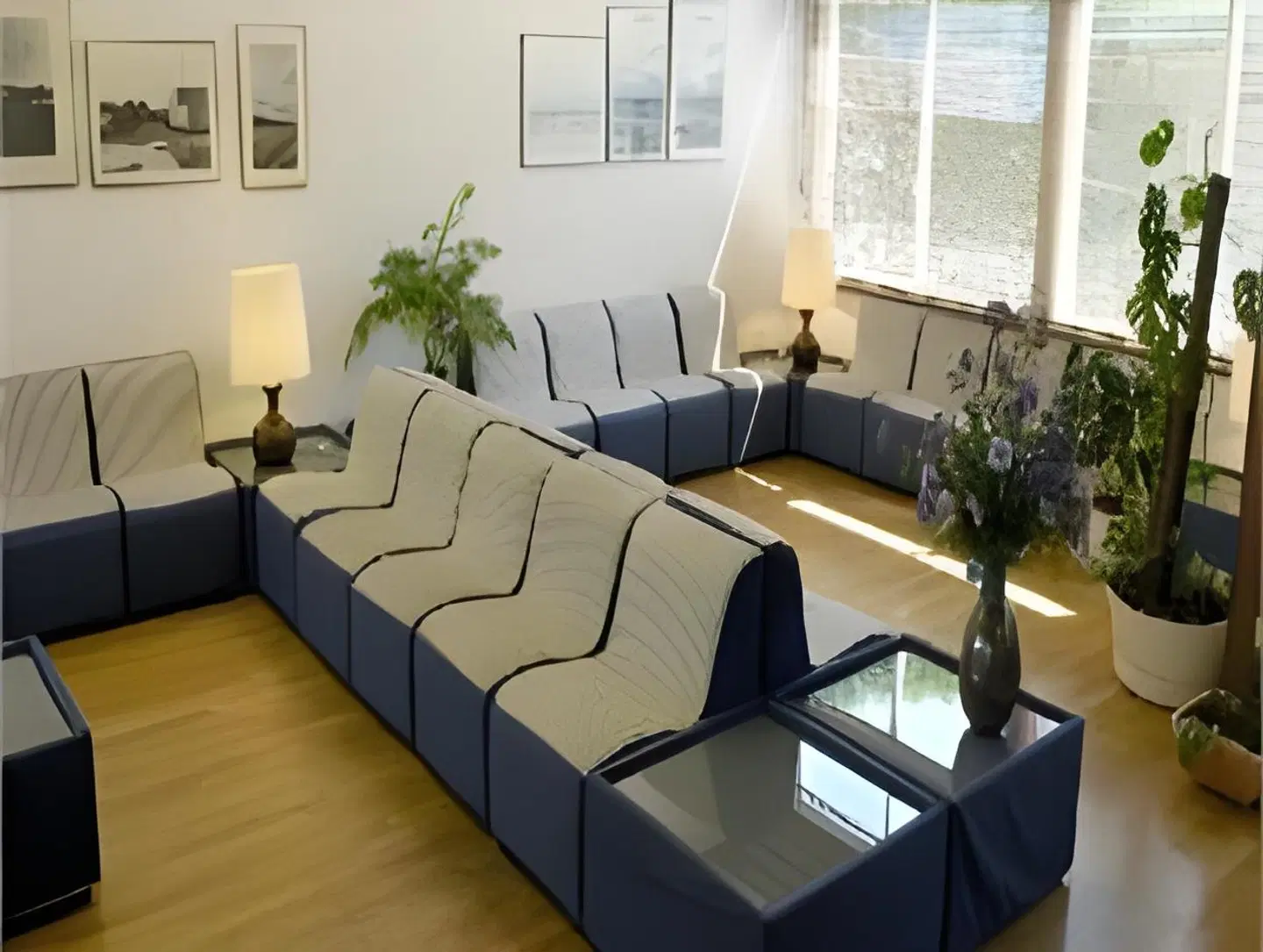 Mistral LOUNGE_LOBBY