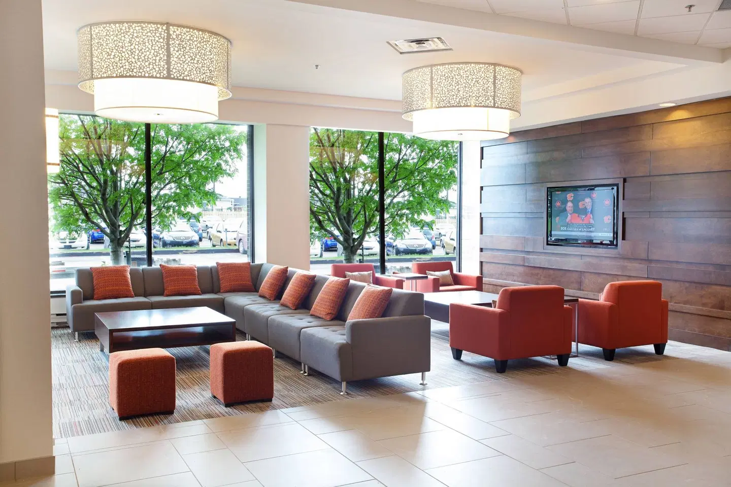 Delta Hotels by Marriott Saguenay Conference Centre LOUNGE_LOBBY