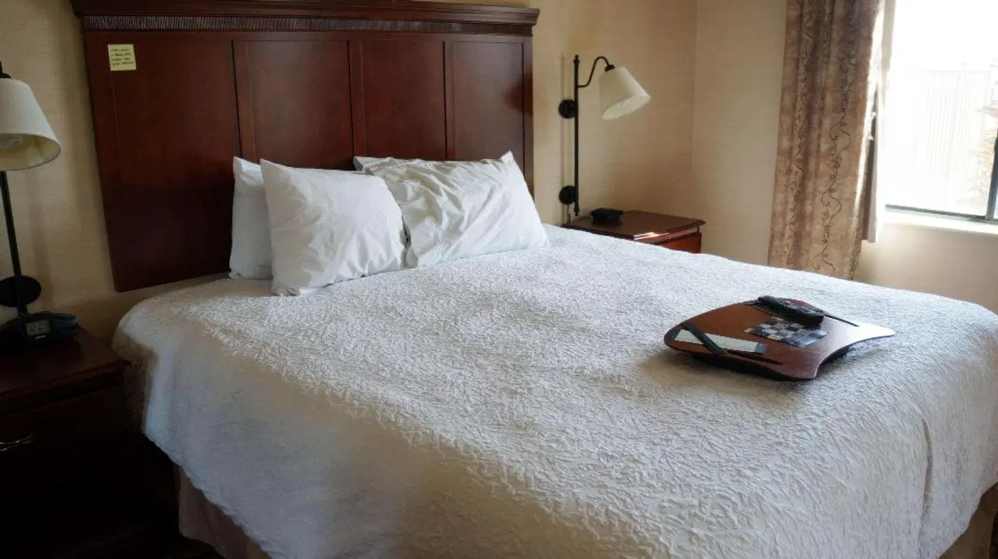 Hampton Inn and Suites Kingman ROOM_EXAMPLE