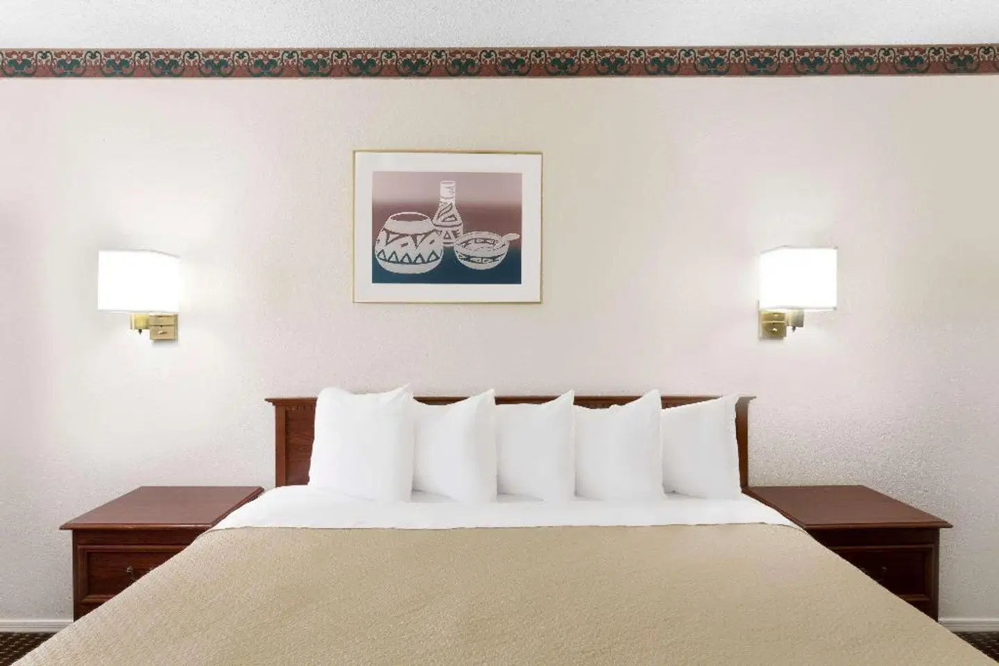 Days Inn by Wyndham Kingman West ROOM_EXAMPLE