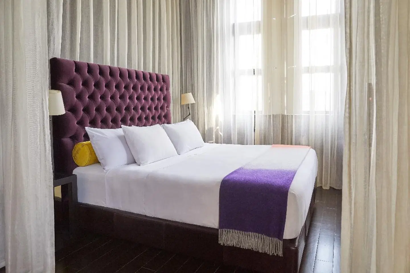 St Paul ROOM_EXAMPLE