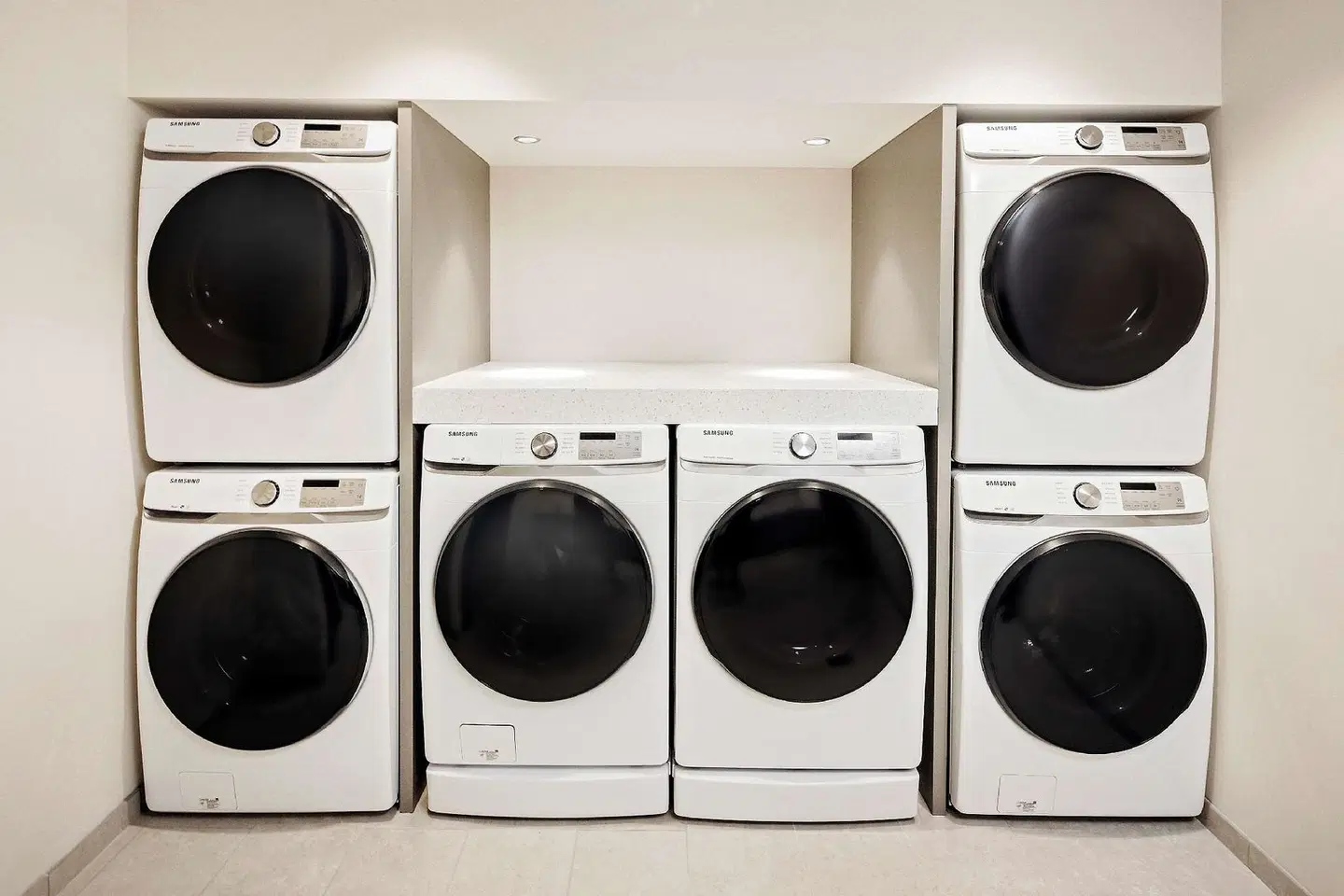 Liberty Place Charleston by Hilton Club ROOM_EXAMPLE