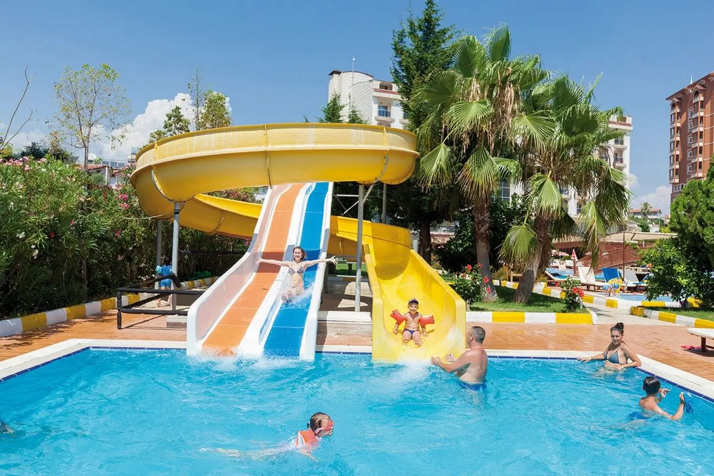 Sidekum Hotel OUTDOOR_POOL