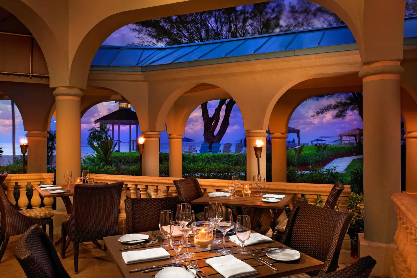 The Westin Grand Cayman Seven Mile Beach Resort & Spa Restaurant