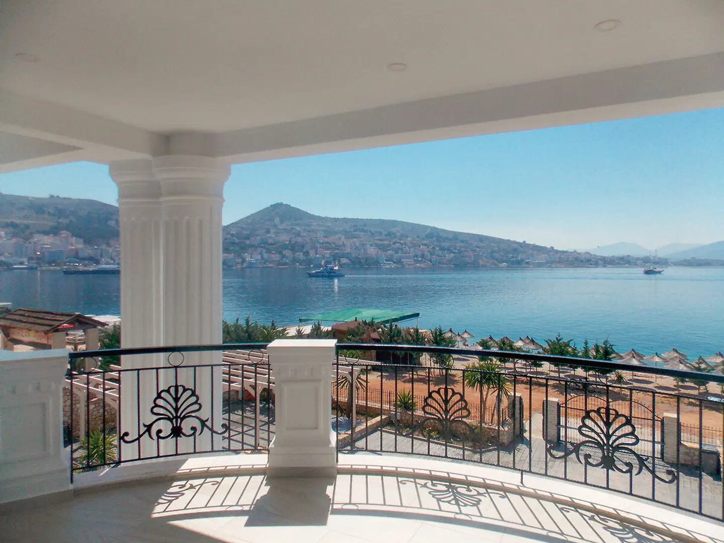 Vila Kalcuni TERRACE