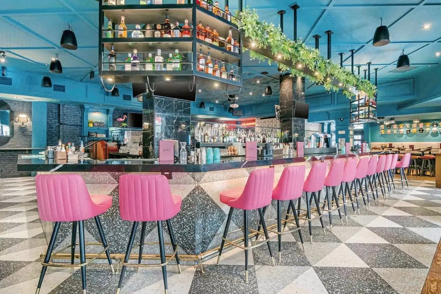 Hotel Belmont Vancouver MGallery Bar