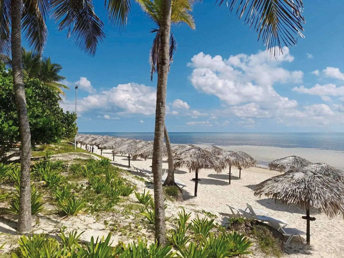 Brisas Santa Lucia Strand