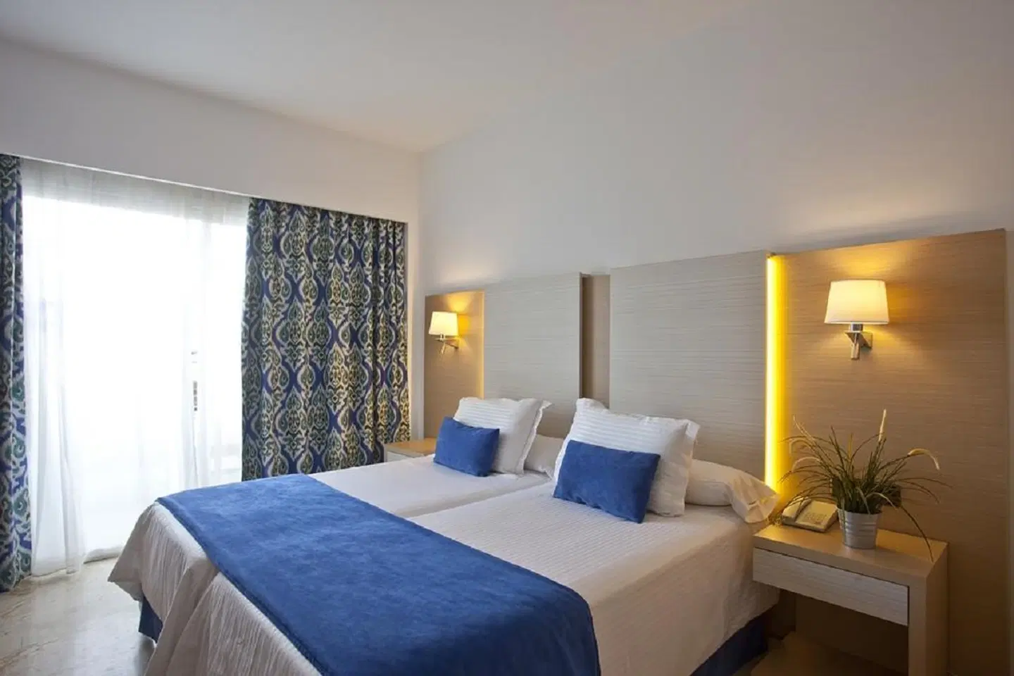 Ipanema Park & Beach ROOM_EXAMPLE