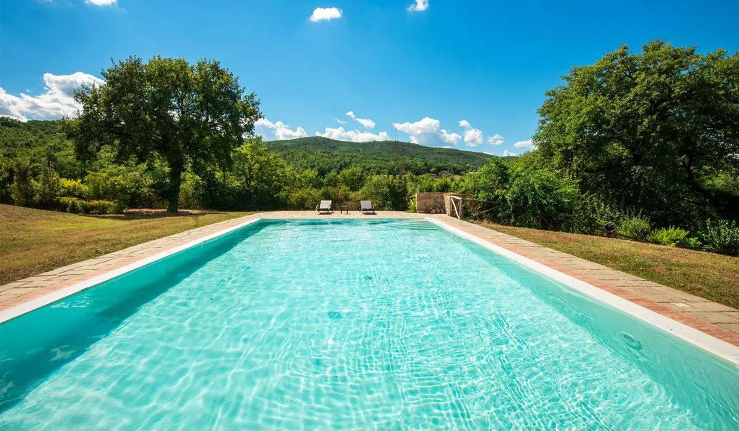 Poggio Cennina Resort OUTDOOR_POOL