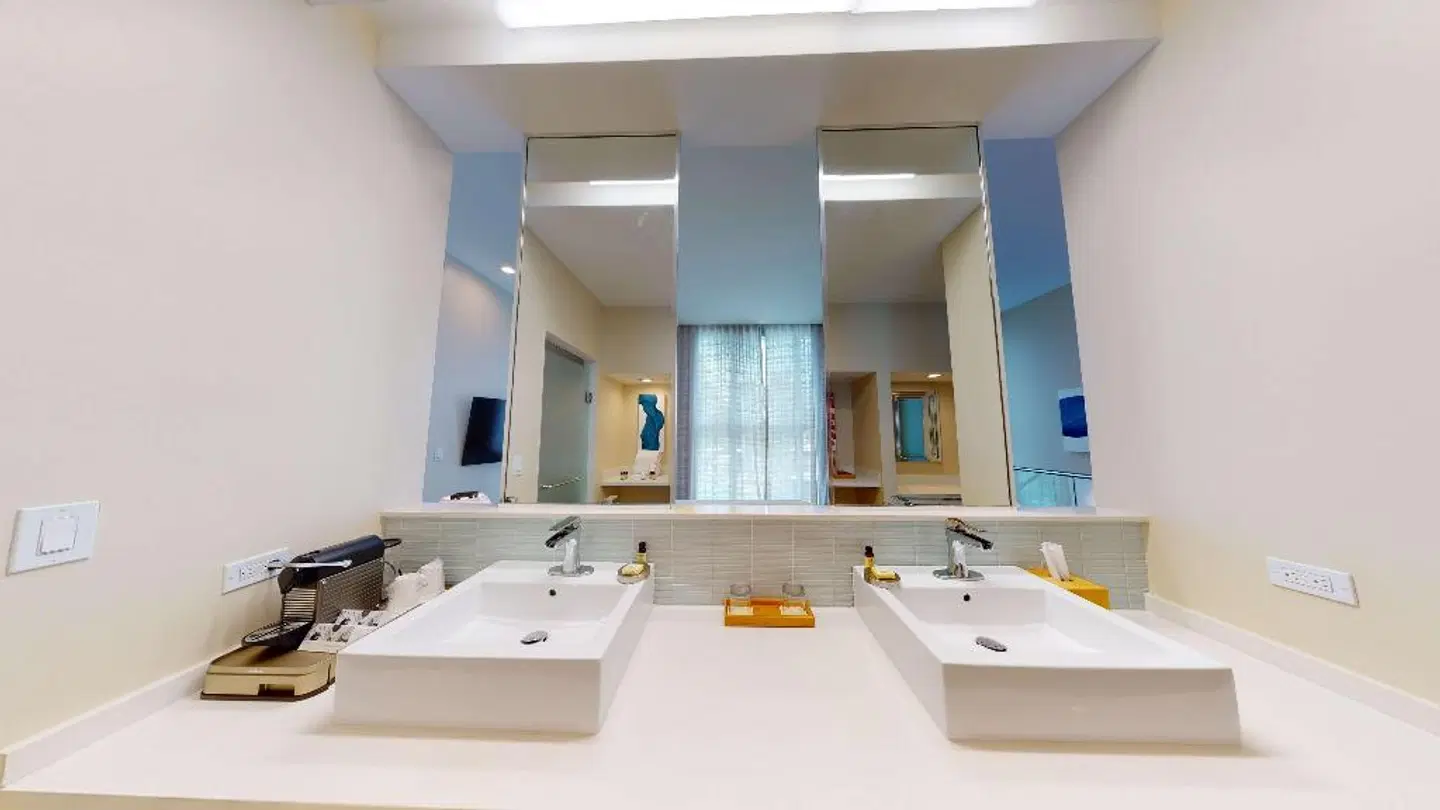 Eden Roc Miami Beach Badezimmer