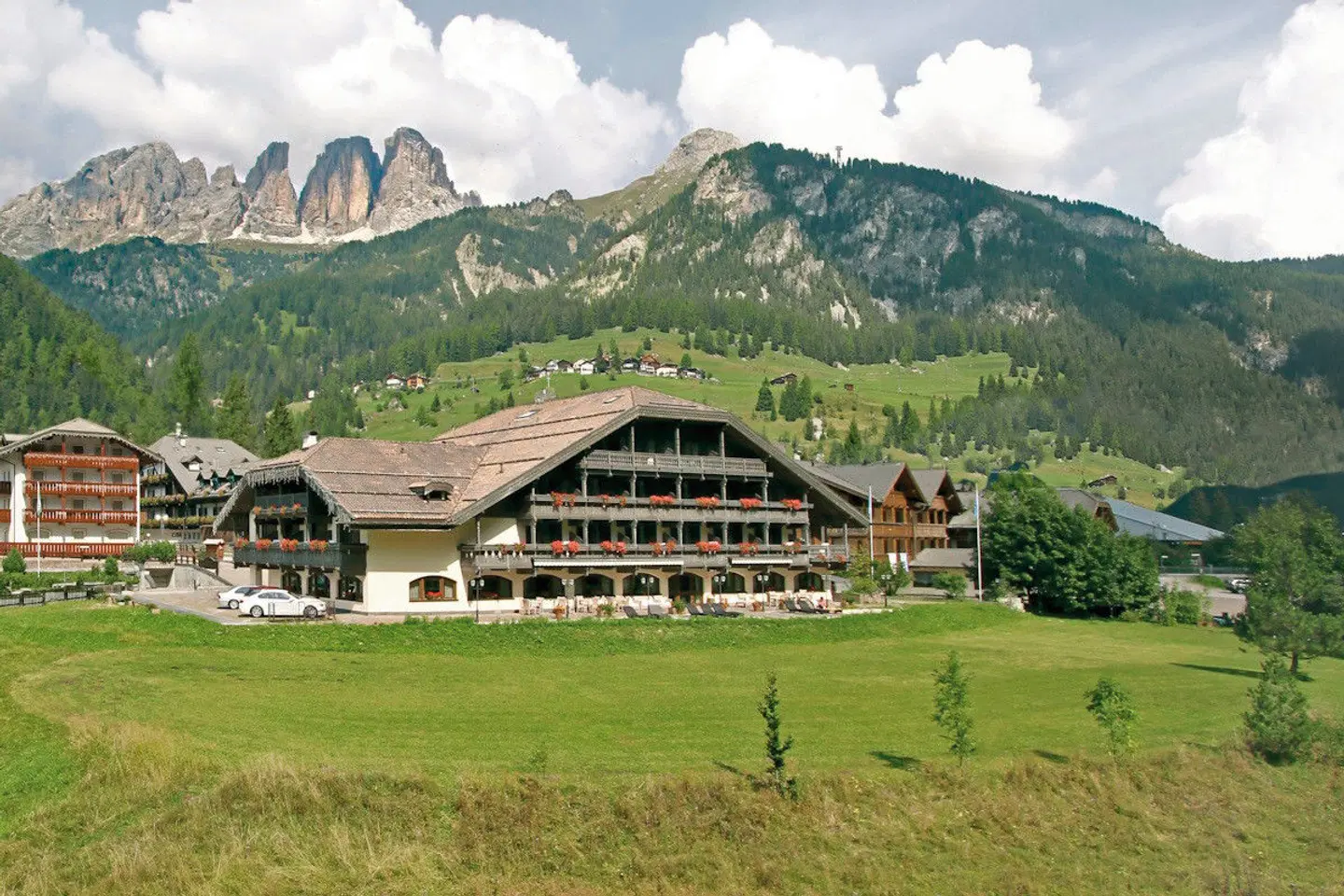 Park Hotel & Club Rubino EXTERIOR