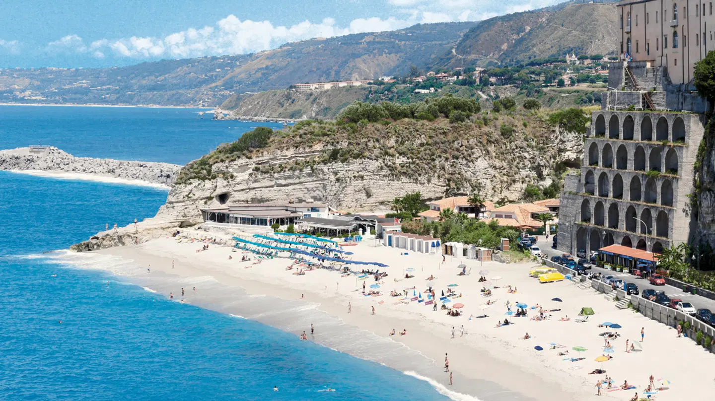 Le Roccette Mare BEACH