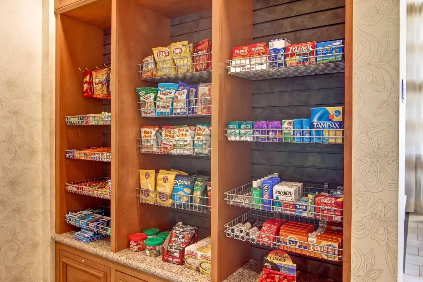 Hilton Garden Inn Calgary Airport LOUNGE_LOBBY