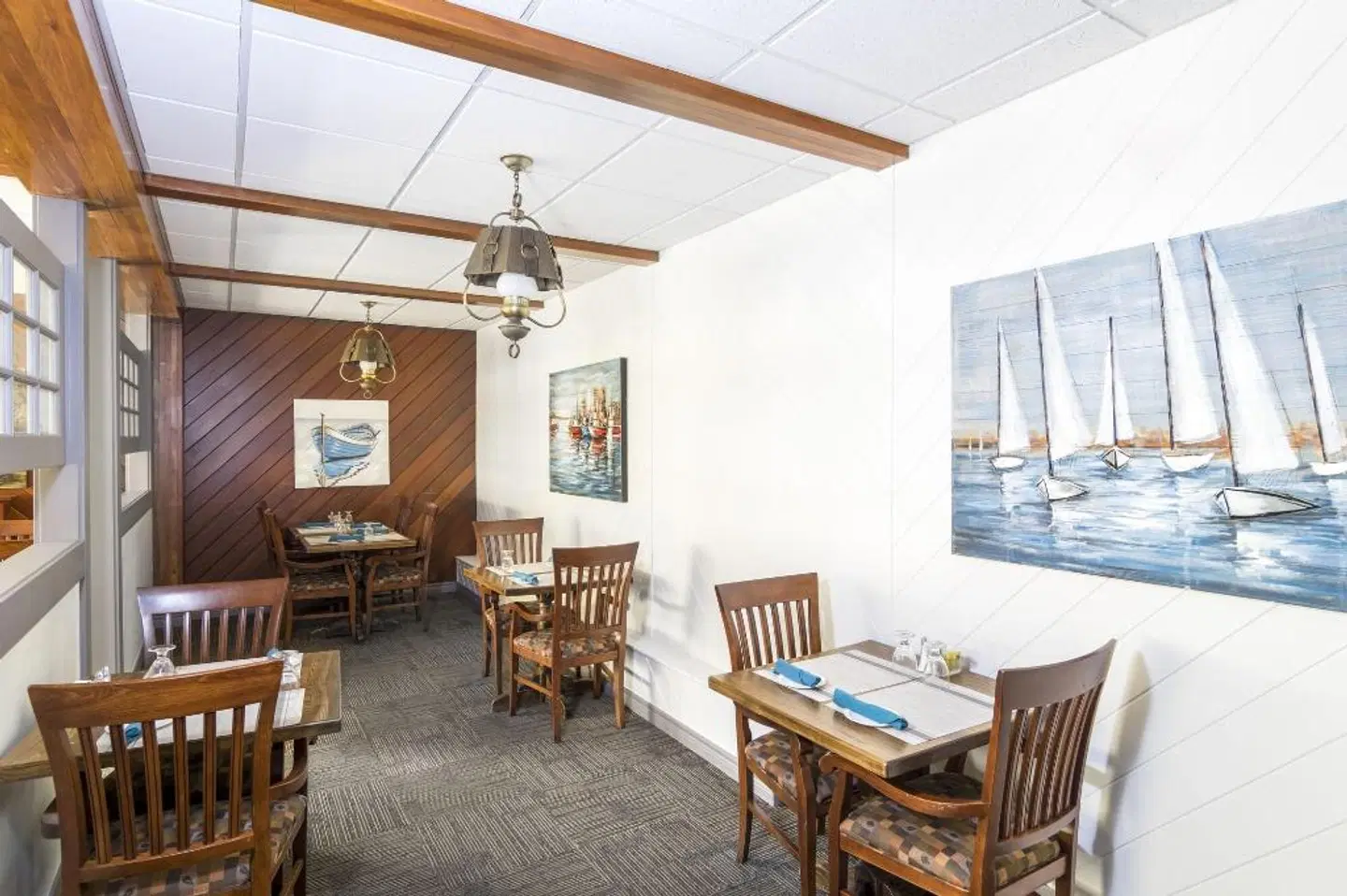 Mount Peyton Hotel ROOM_EXAMPLE