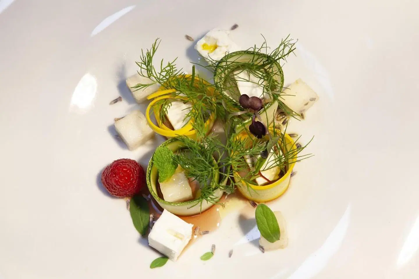 HOTEL SOLUN MODEL_IMPRESSION