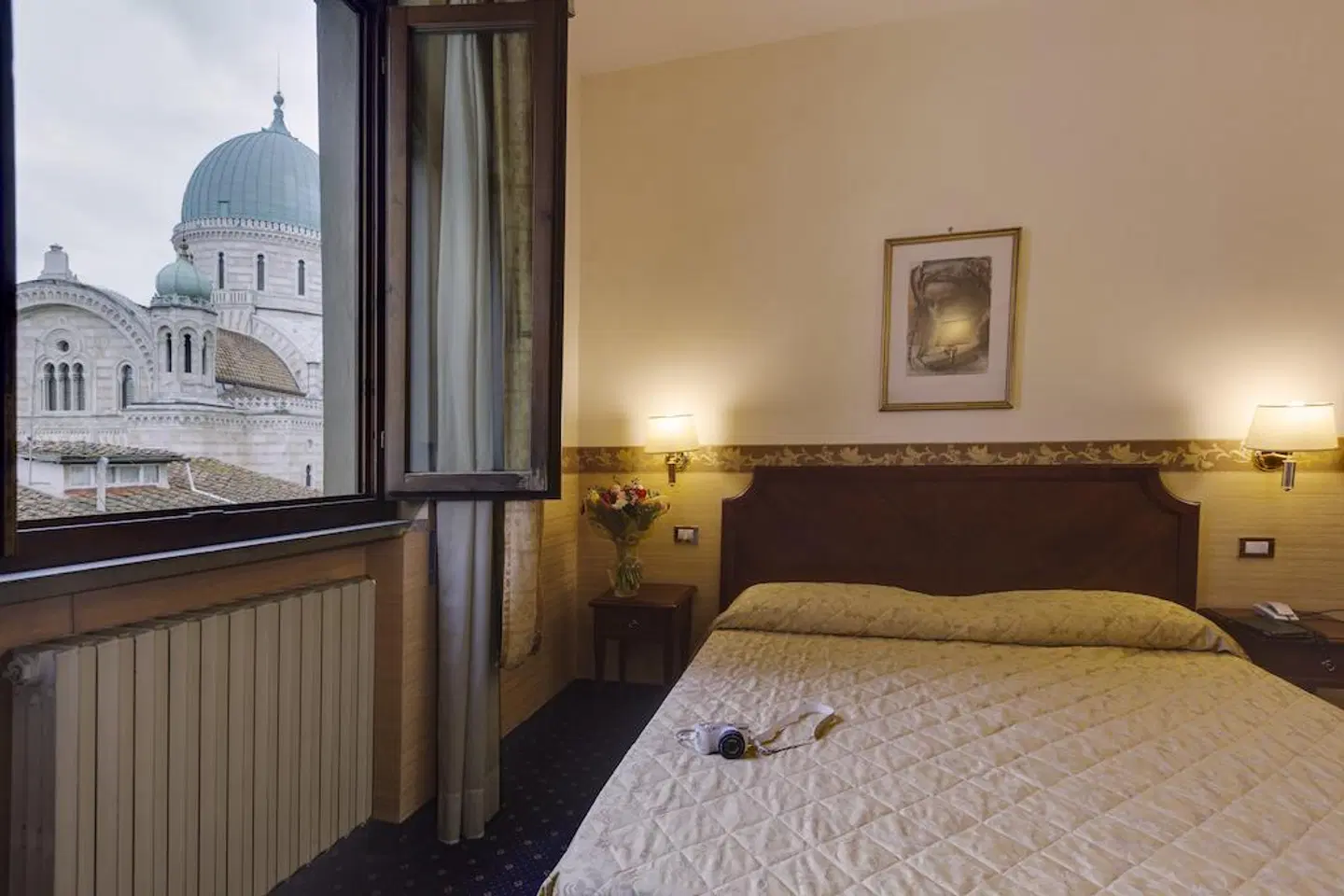 Arizona ROOM_EXAMPLE