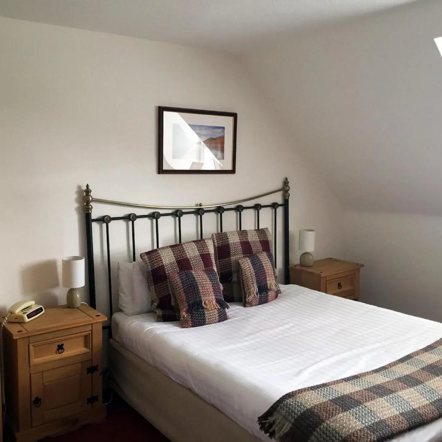 Inch Hotel ROOM_EXAMPLE