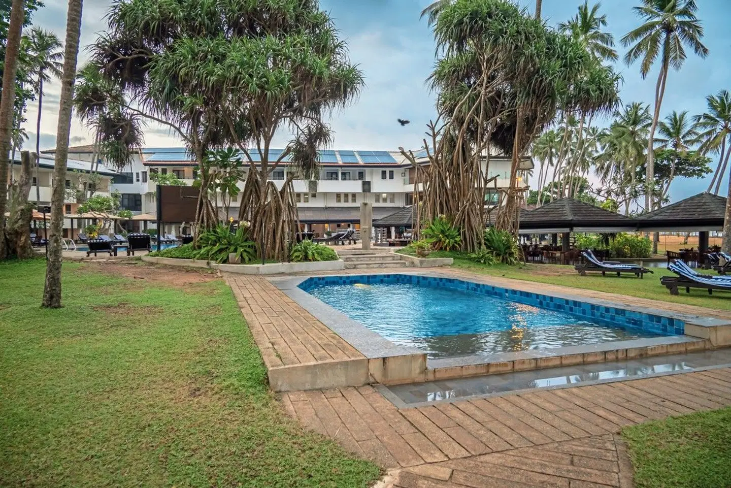 Tangerine Beach Hotel GARDEN