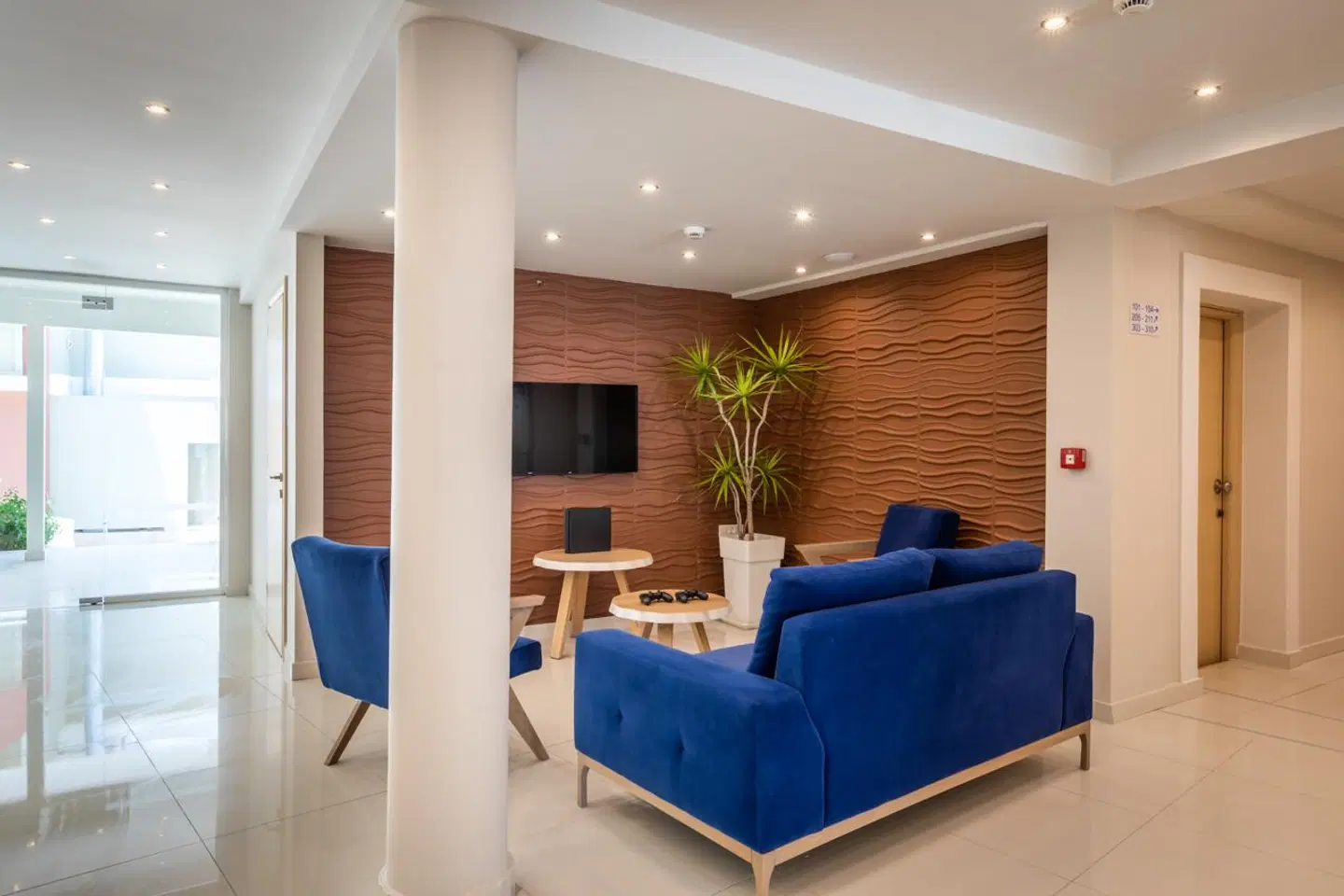 White Olive Premium Cameo LOUNGE_LOBBY