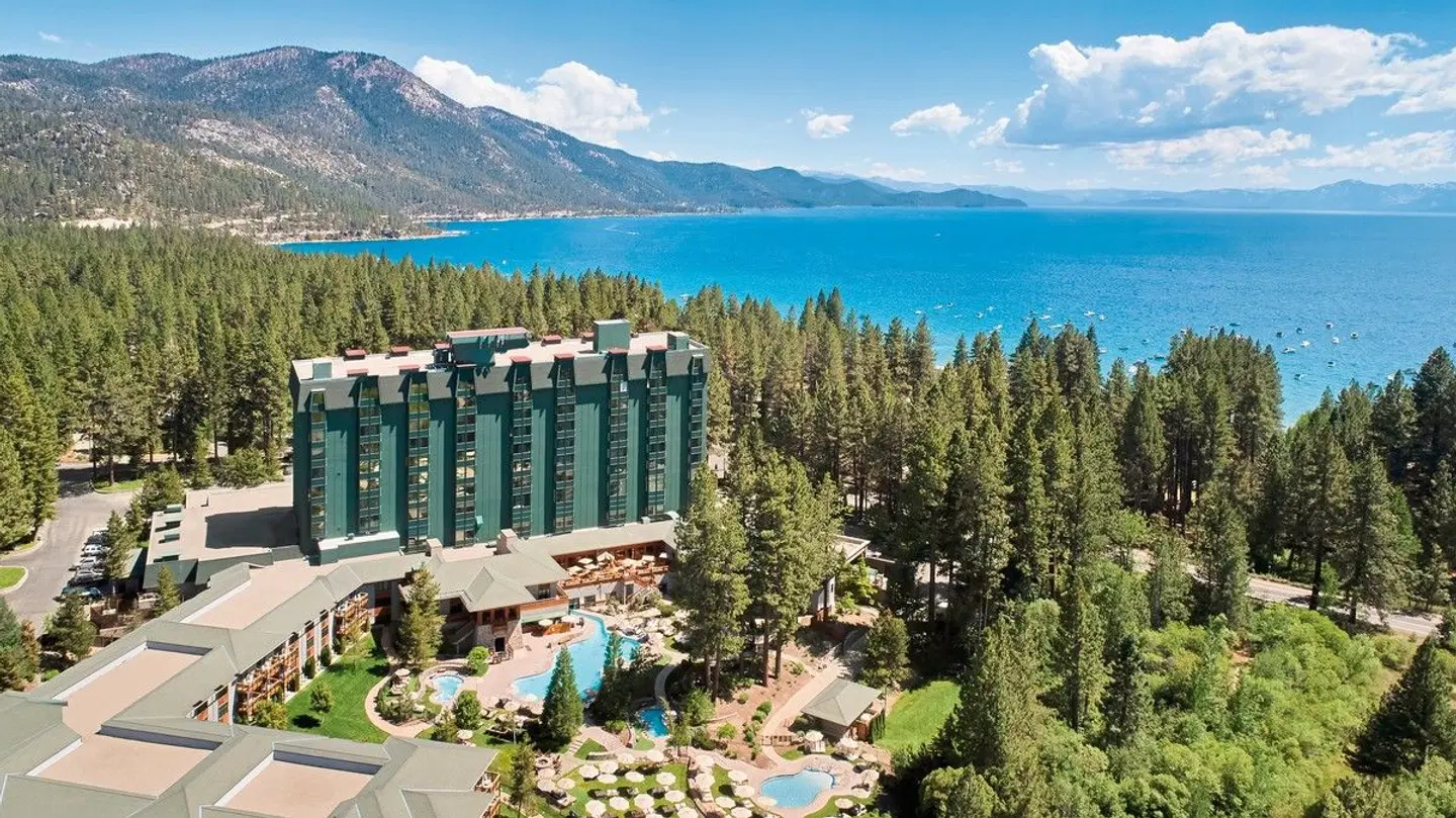 Hyatt Regency Lake Tahoe Resort, Spa & Casino EXTERIOR