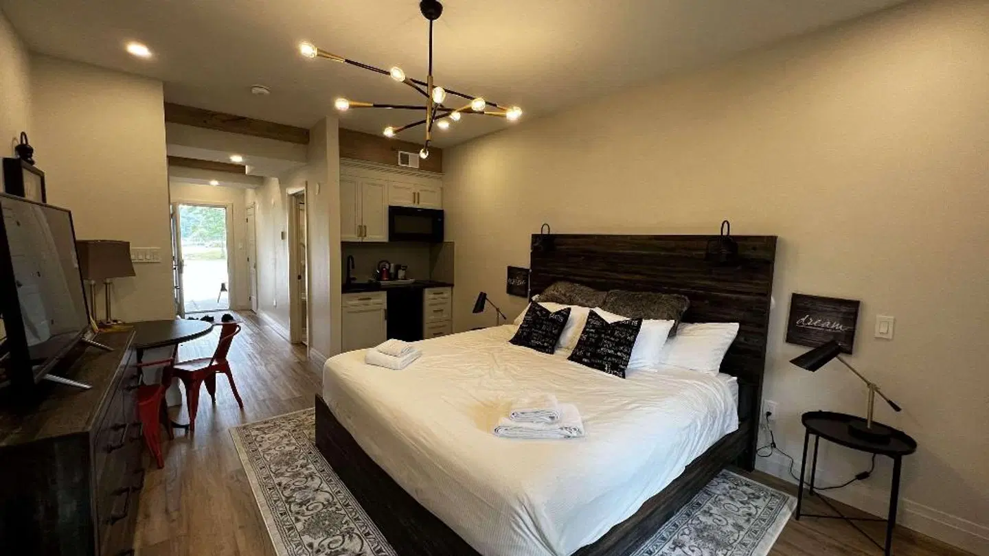 Calabogie Peaks Resort ROOM_EXAMPLE