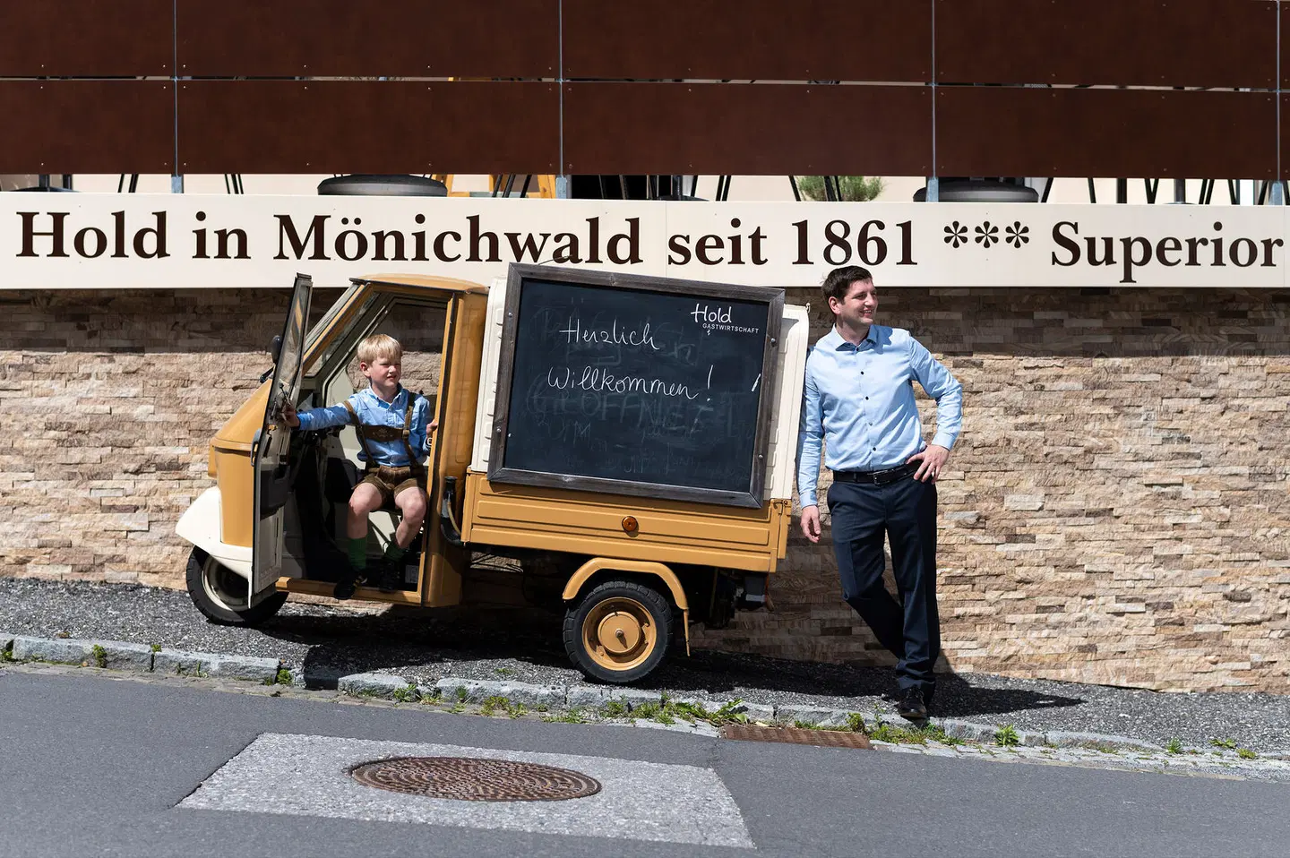 Gastwirtschaft Hold SPORTS_AND_LEISURE