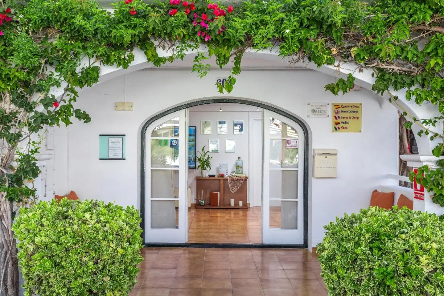 White Sands Beach Club EXTERIOR