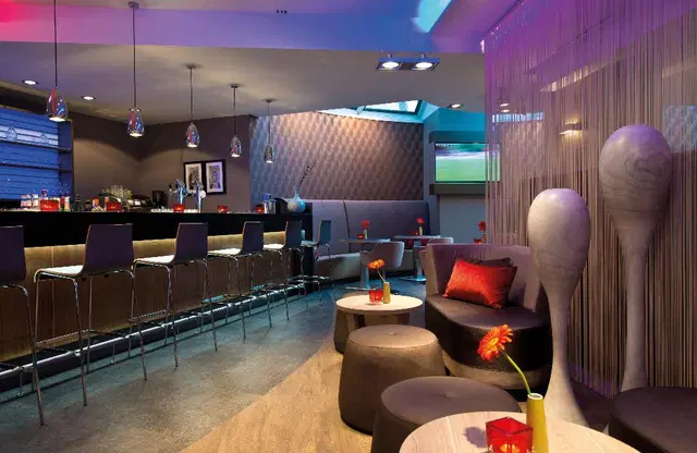 Leonardo Hotel Vienna Westbahnhof Bar