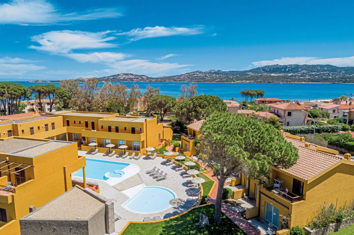 Blu Hotel Laconia Village OUTDOOR_POOL