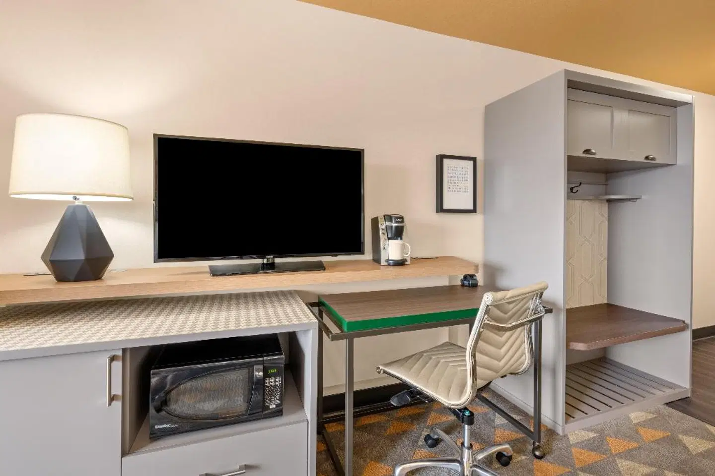 Holiday Inn Yakima SPORTS_AND_LEISURE