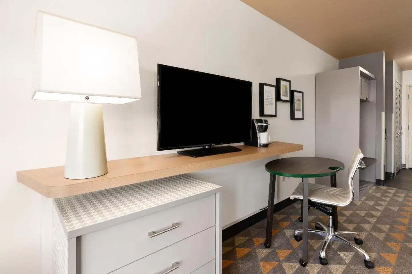 Holiday Inn Yakima ROOM_EXAMPLE