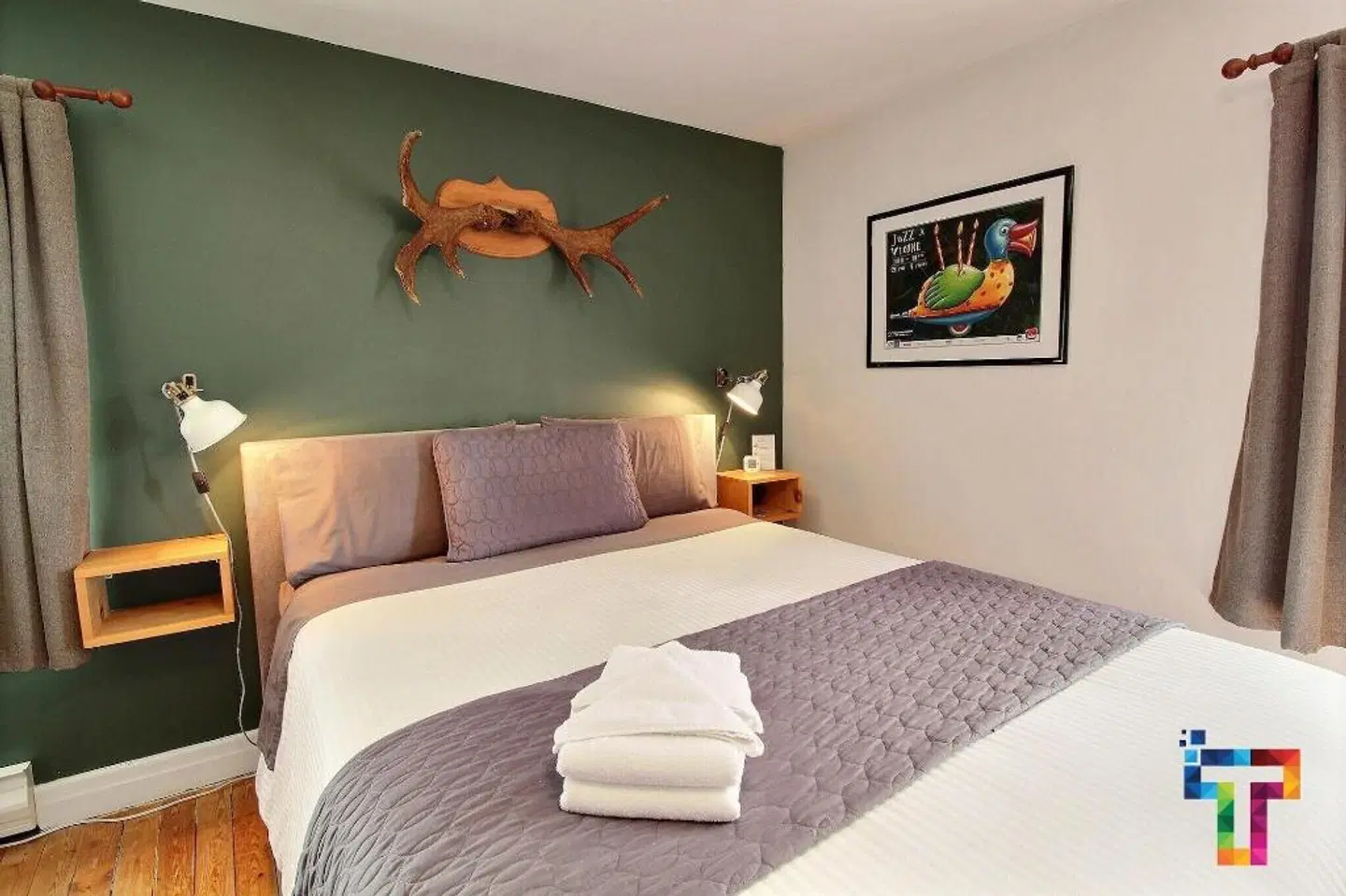 Almatoit ROOM_EXAMPLE