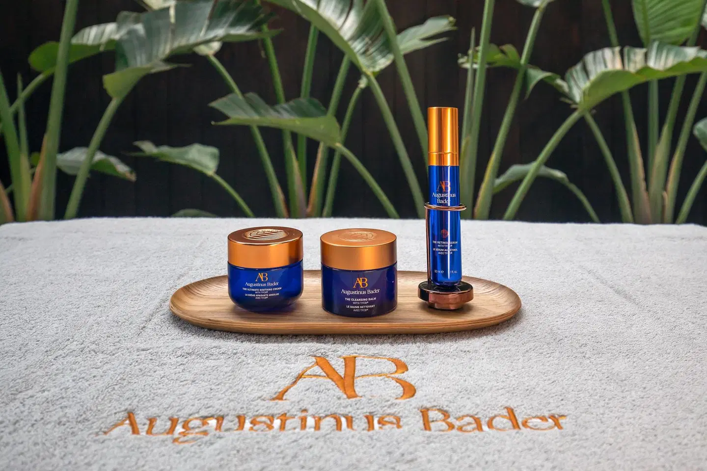 Royal Hideaway Corales Villas BEACH