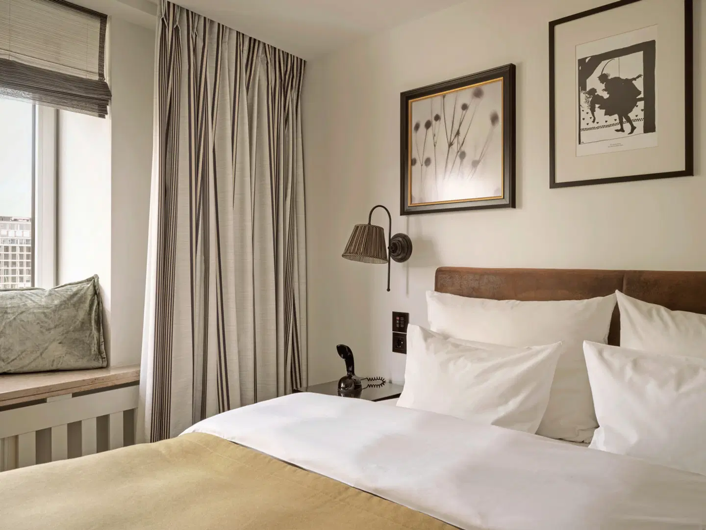 The Nikolai Hotel Hamburg - Leonardo Limited Edition ROOM_EXAMPLE
