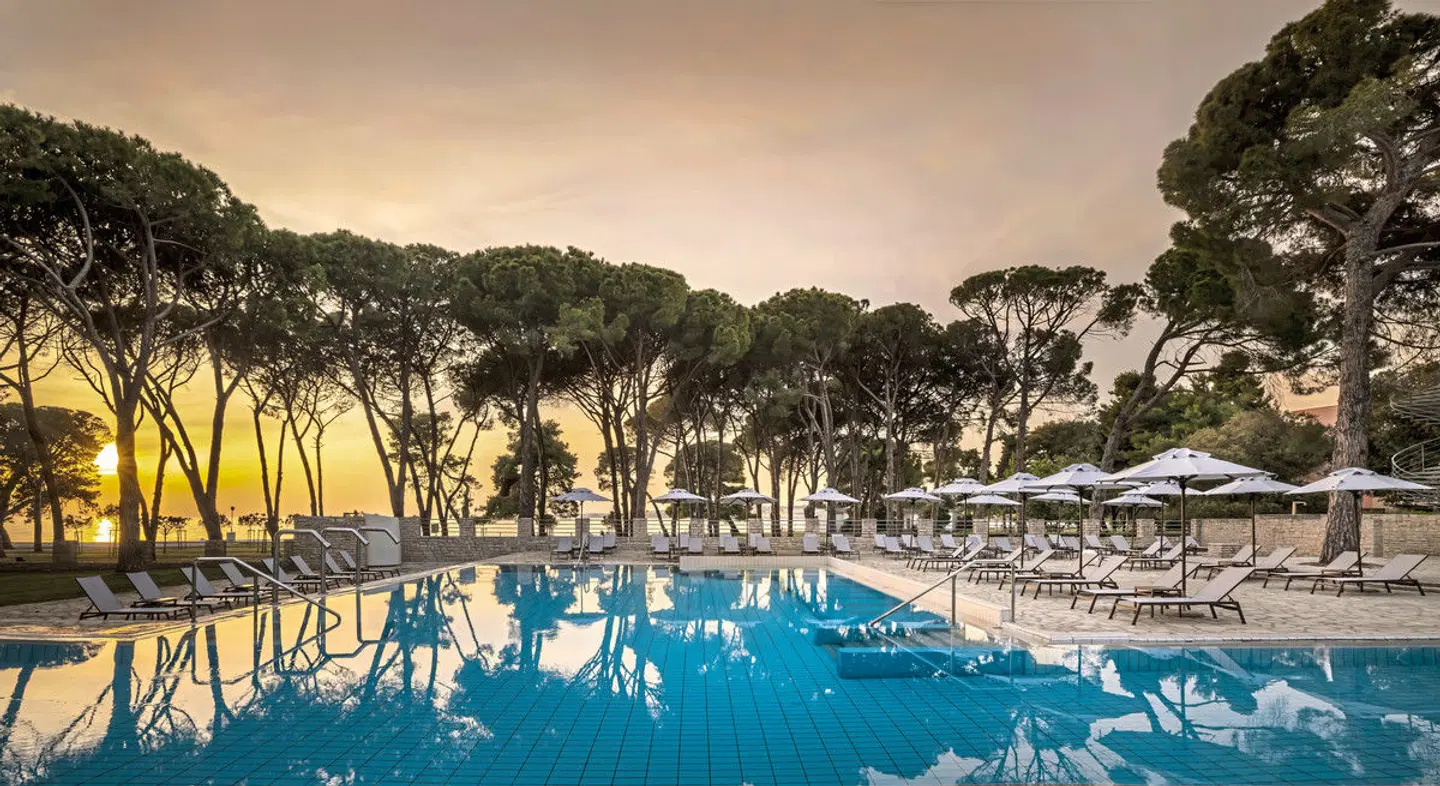 Falkensteiner Hotel Adriana OUTDOOR_POOL