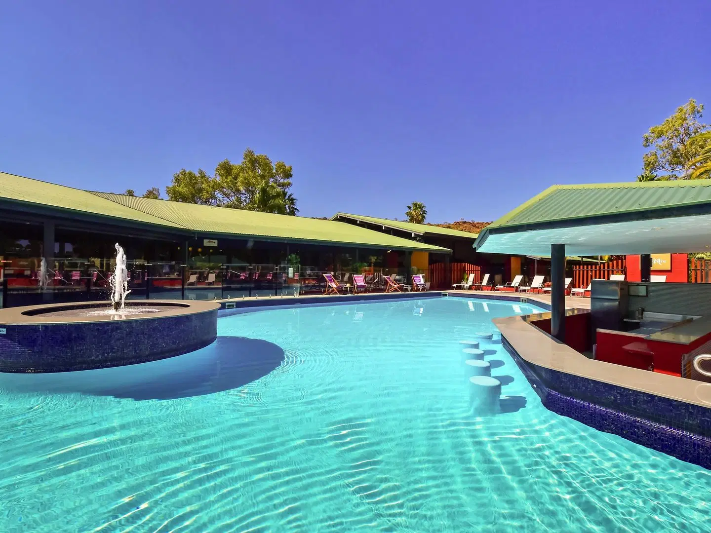 Mercure Alice Springs Resort OUTDOOR_POOL