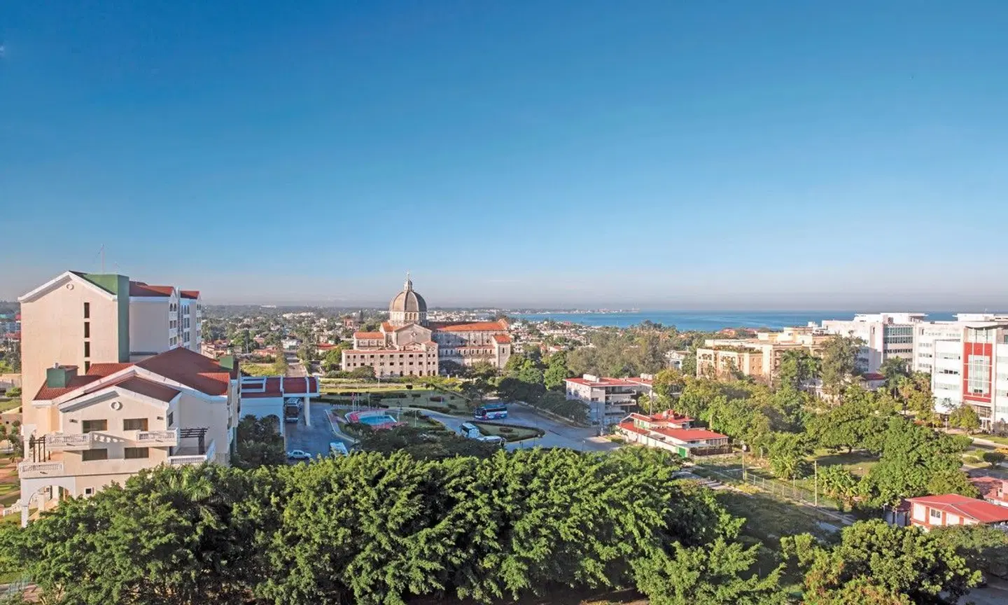 Memories Miramar EXTERIOR