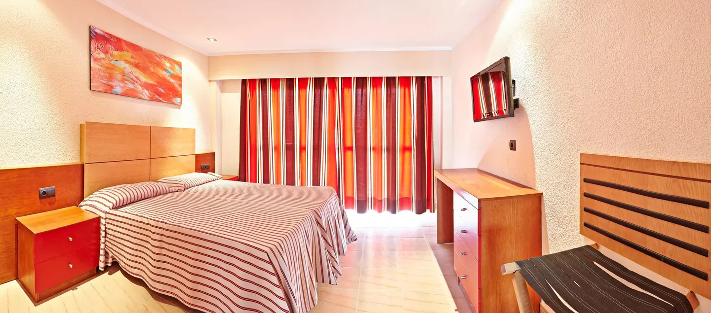 MLL Caribbean Bay ROOM_EXAMPLE