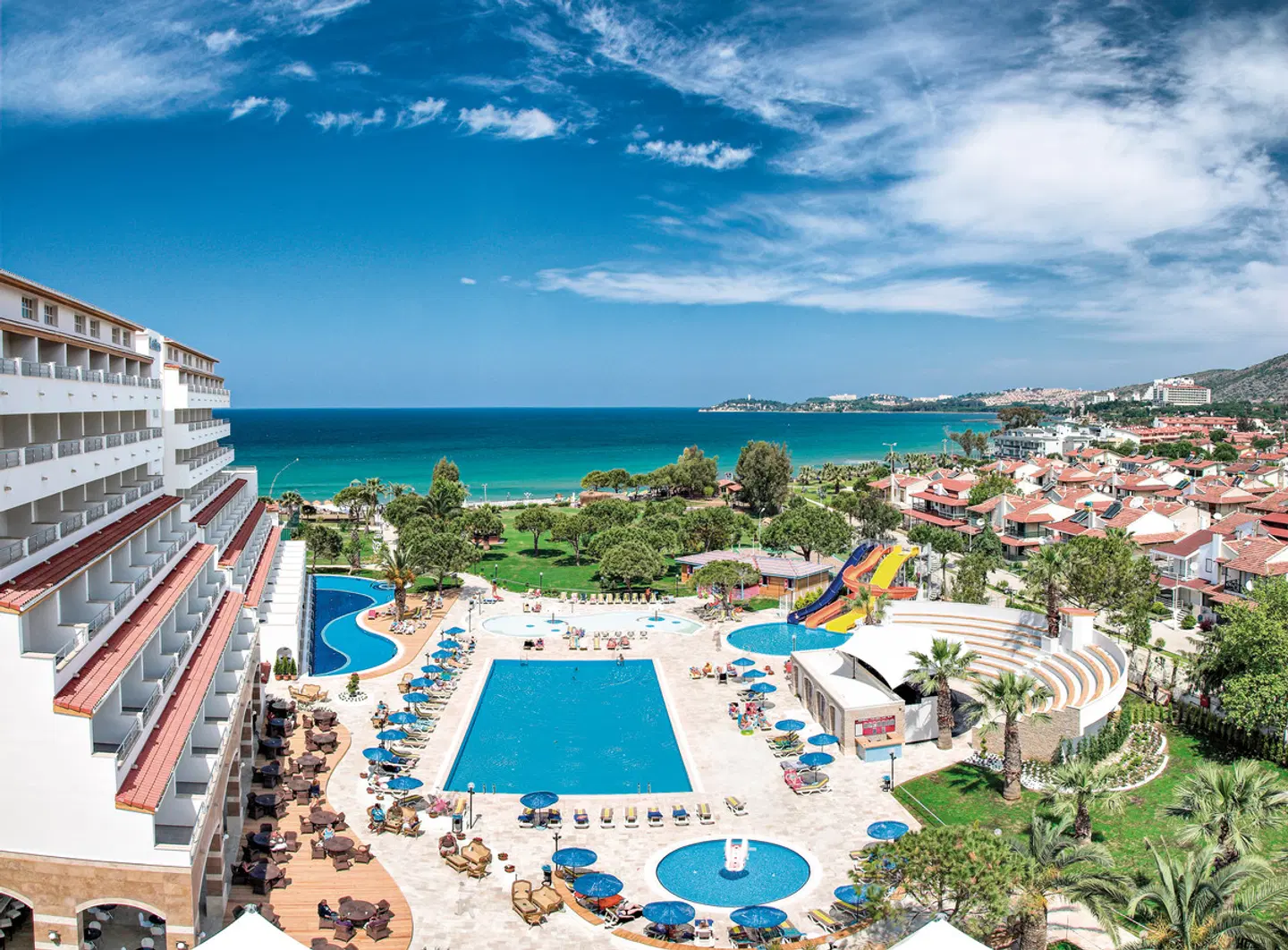 Batihan Beach Resort OUTDOOR_POOL