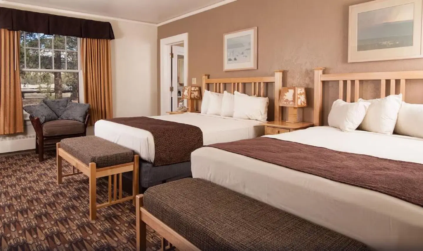 Old Faithful Inn ROOM_EXAMPLE