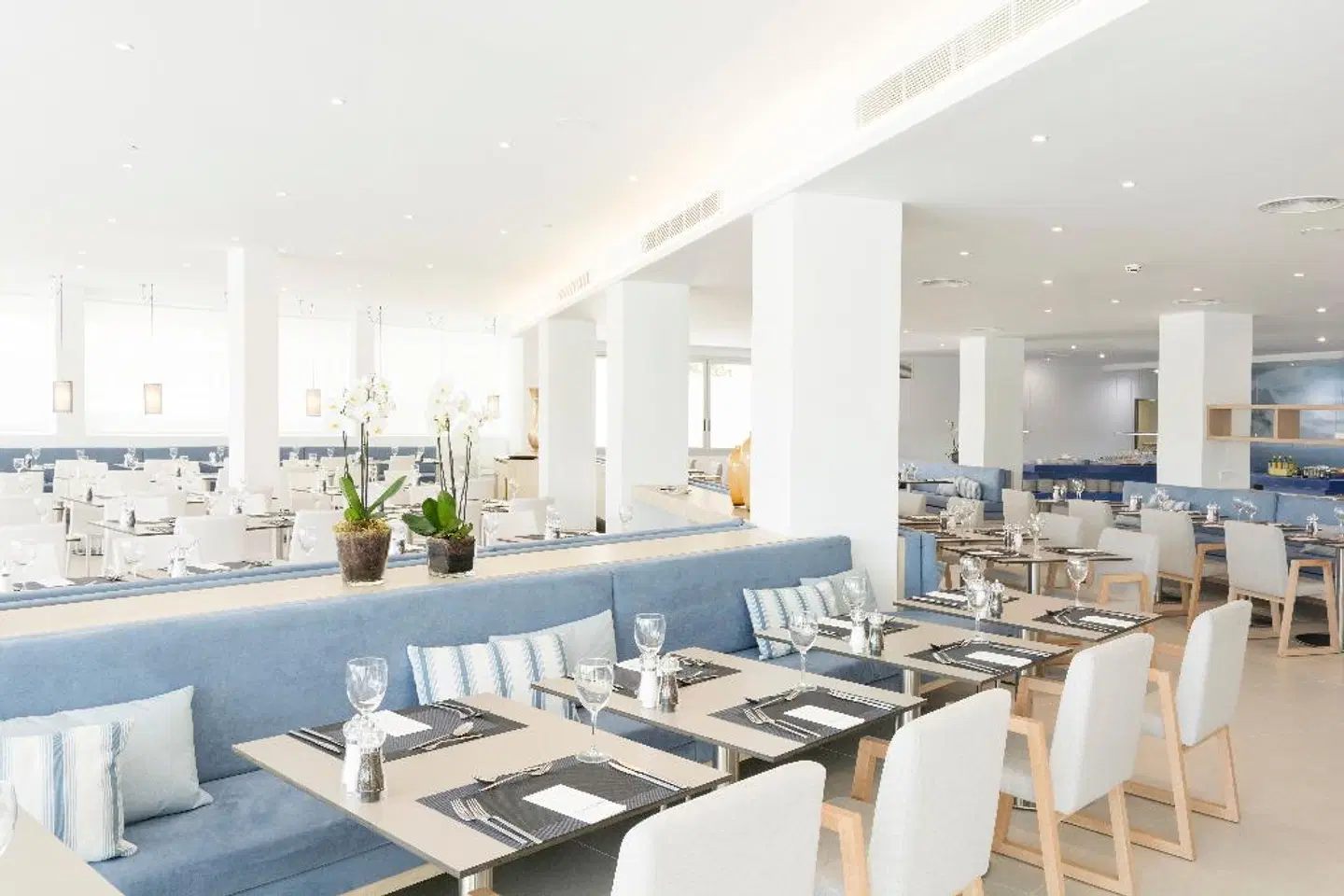 Reverence Mare Hotel Restaurant