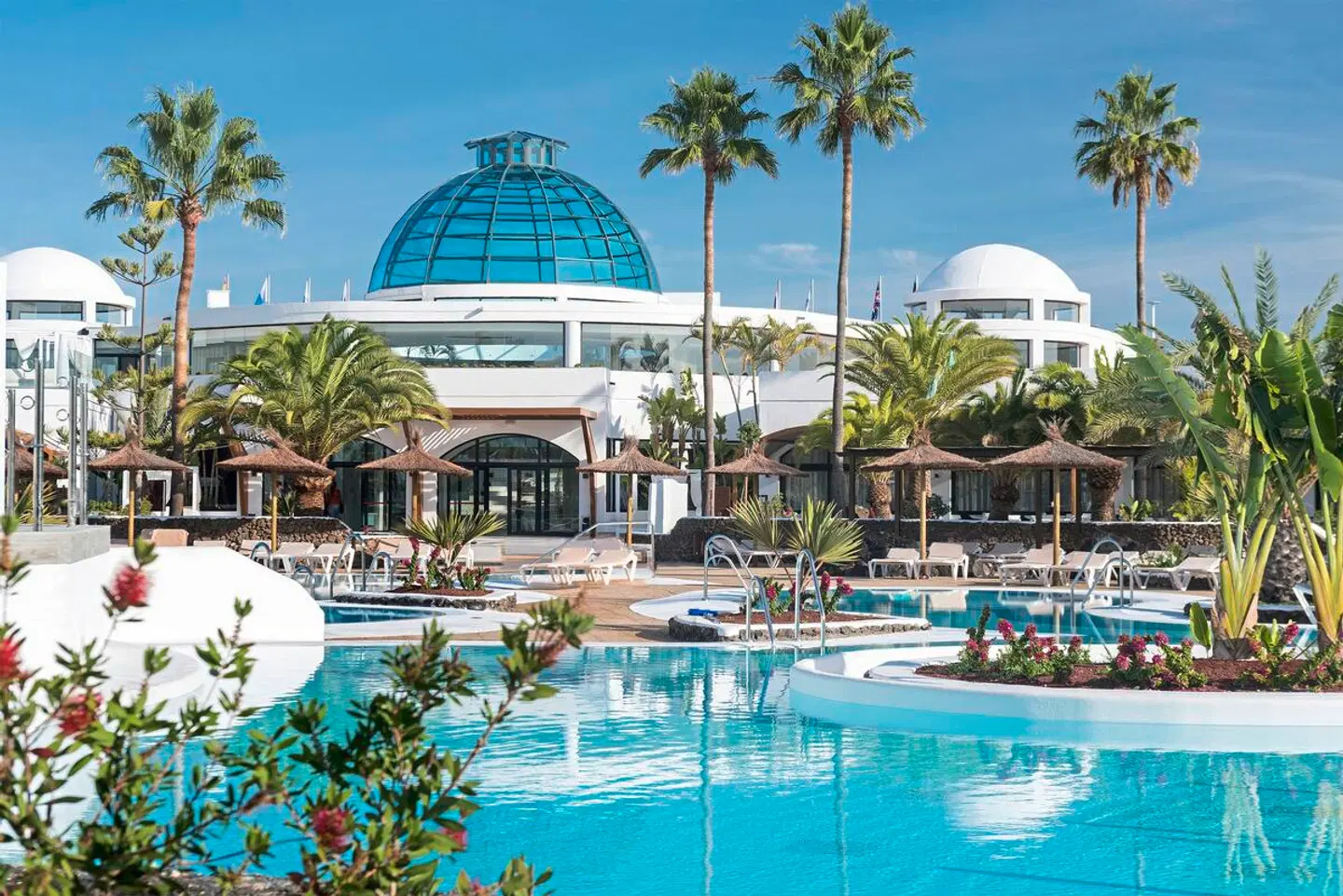 Elba Lanzarote Royal Village Resort OUTDOOR_POOL