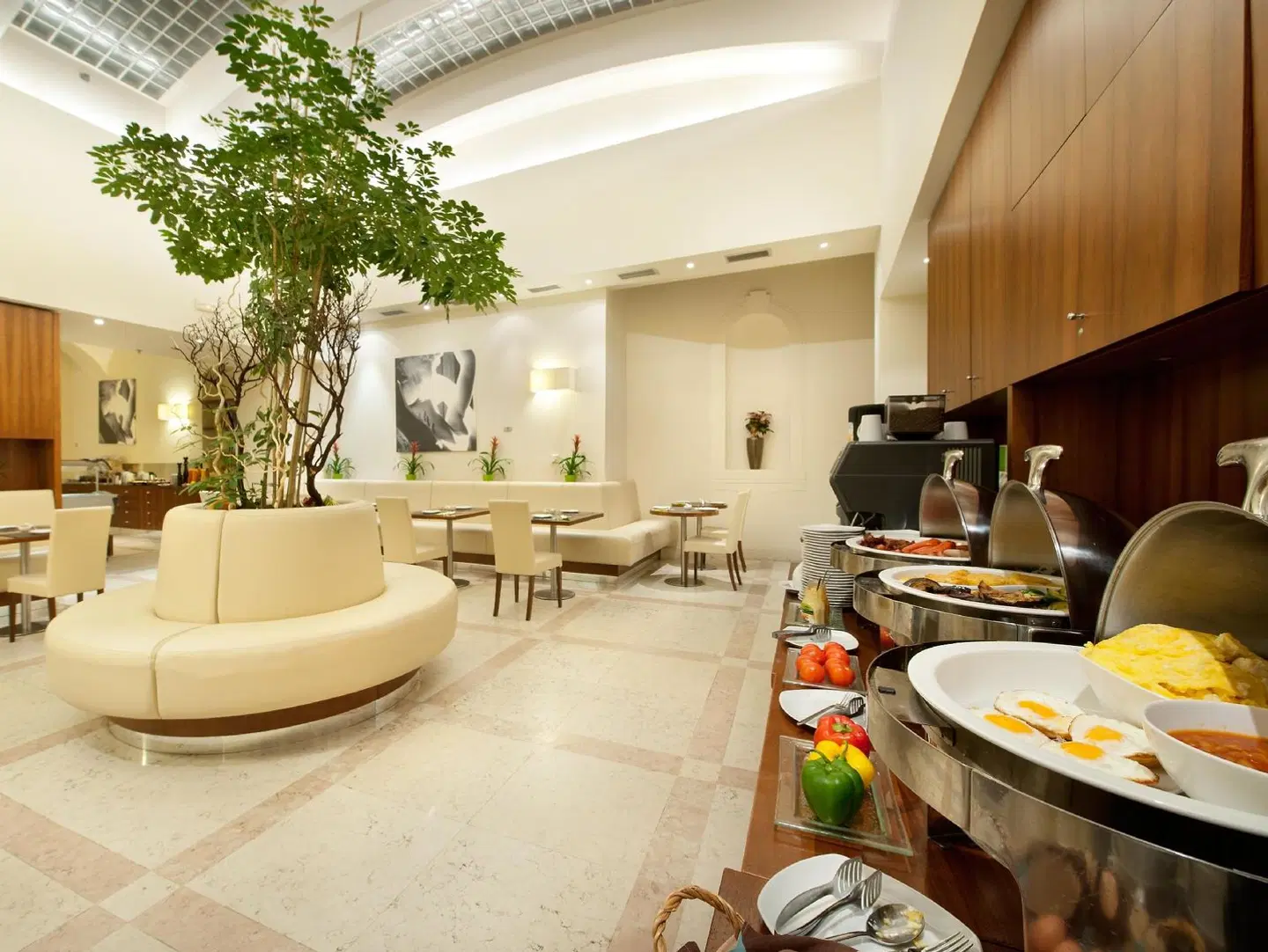 Sovereign Prague LOUNGE_LOBBY