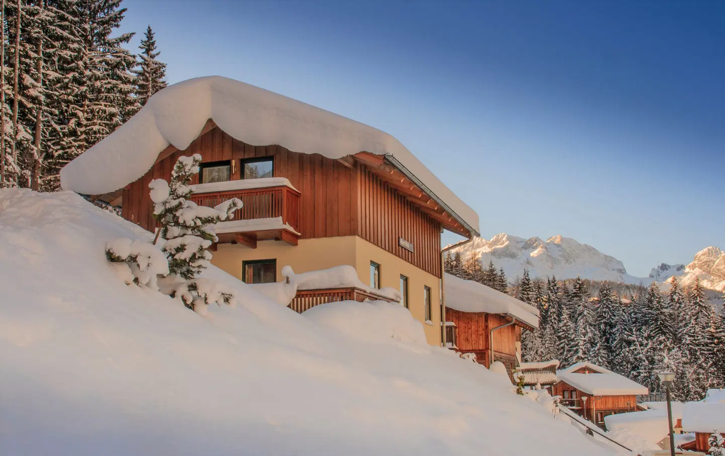 Alpendorf Dachstein-West EXTERIOR