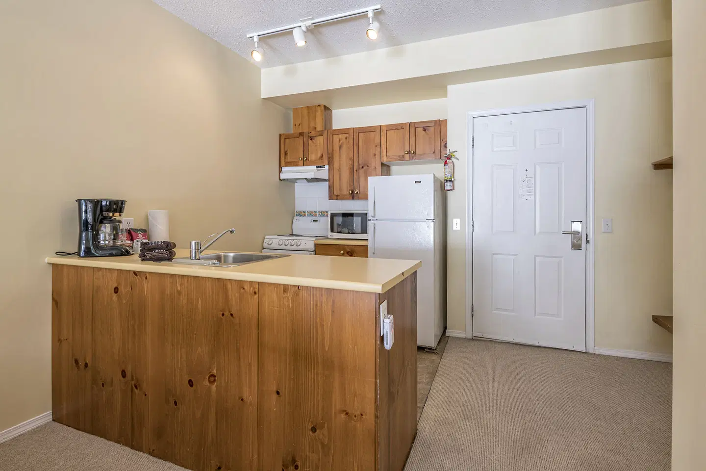 Silver Creek Lodge ROOM_EXAMPLE