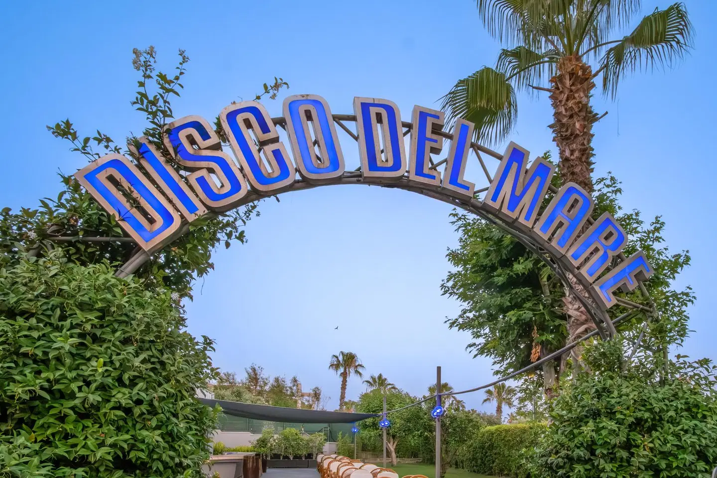 Miramare Queen Hotel PEOPLE