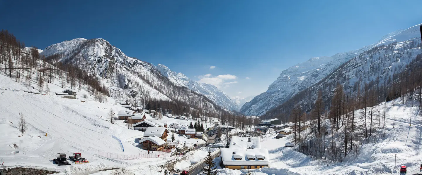 La Trinite Monboso Hotel LANDSCAPE
