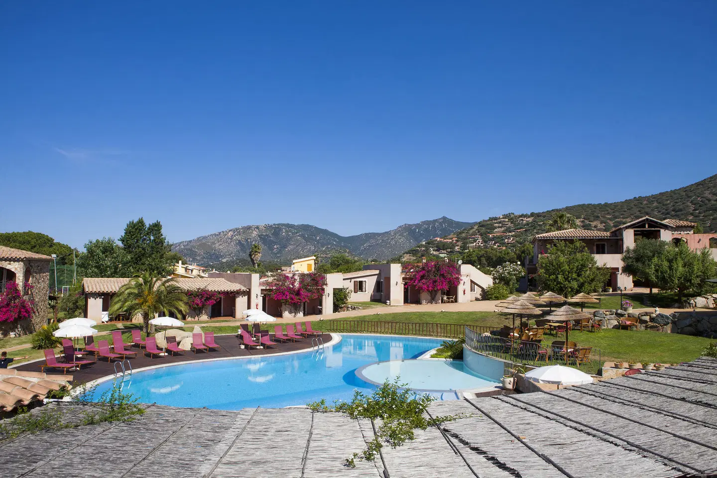 S'Incantu Resort OUTDOOR_POOL