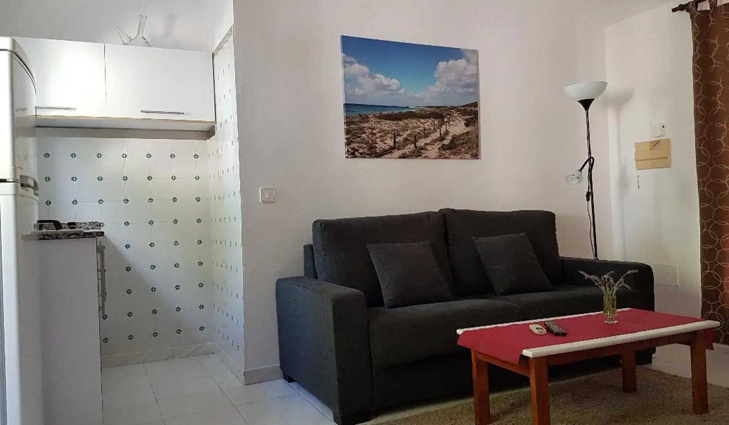 California ROOM_EXAMPLE